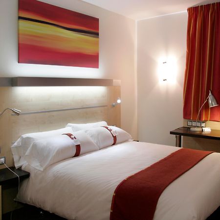 Holiday Inn Express Madrid-Getafe By Ihg Номер фото