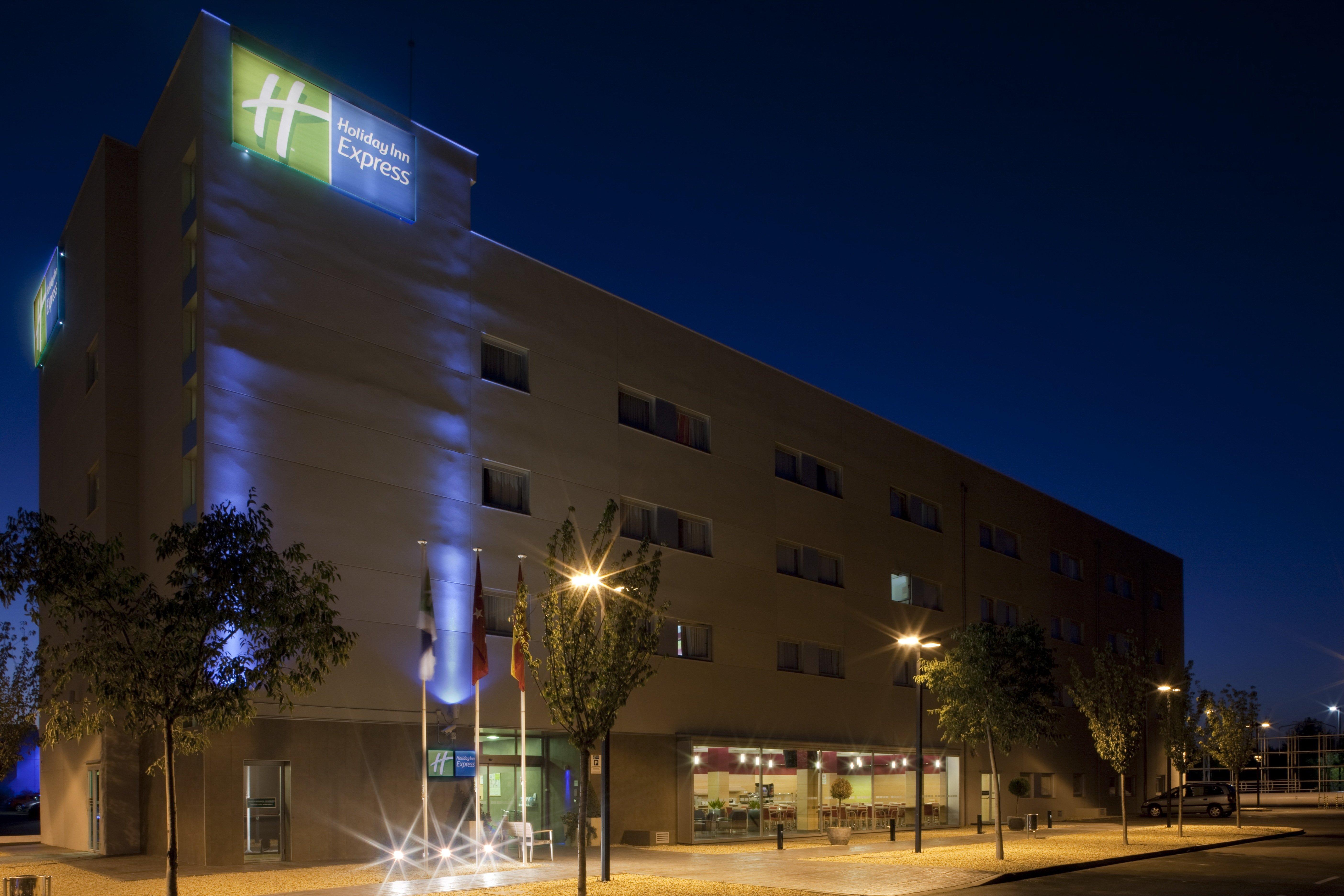 Holiday Inn Express Madrid-Getafe By Ihg Экстерьер фото